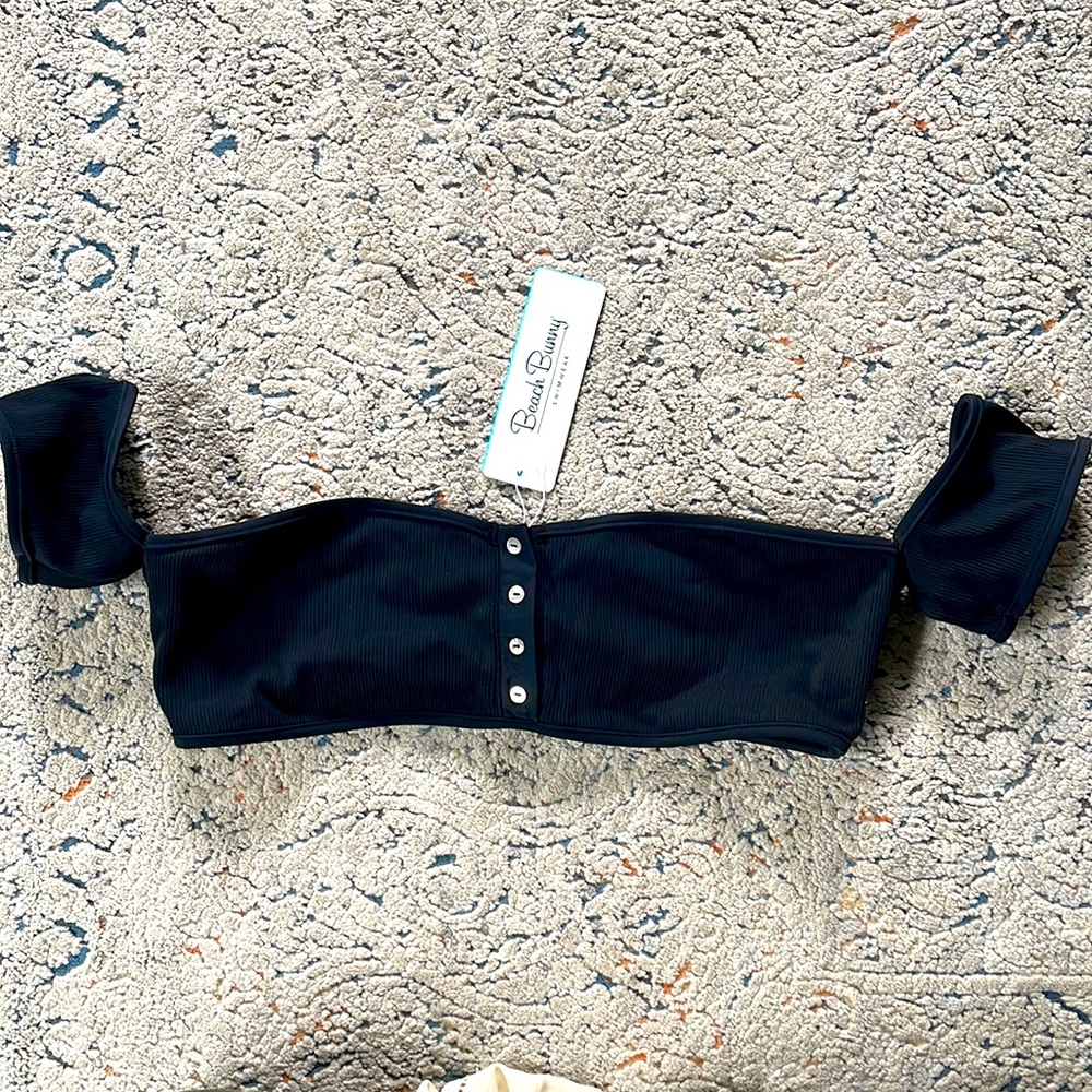 Beach Bunny DD Presley off shoulder top
